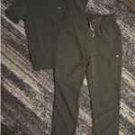 FIGS  Scrubs Set Photo 0