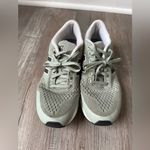 New Balance  Rev Lite Sneakers Running Casual Shoes Green Black White Size 7 Photo 1