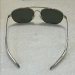 Pilot Sunglasses – Classic Aviator Style Silver Photo 1