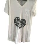 Faded Glory  white short sleeve V-neck T-shirt graphic Photo 1