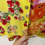 Urban Outfitters Citrus Gardenia Souvenir Button Down Top Size Small Photo 4