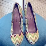 Madden Girl  Multicolor Platform Pumps 70s Style Size 6.5 Photo 4