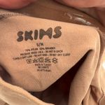 SKIMS  Brown Sculpting Mid Thigh Maternity Shorts Size Small / Medium Photo 4