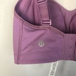Lululemon Light Purple TaTa Tamer Clasp Back Sports Bra 32B Photo 3