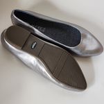 Dr. Scholls  Aston Pewter Metallic  Flats Size 9 wide Photo 7