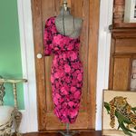 DO+BE NWT Floral One Shoulder Roses Midi Tulip Dress - Size Small Photo 8