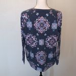 st. john's bay St John’s Bay active blue patterned pullover athletic sweatshirt Photo 5