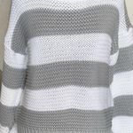 In The Style Womens Sweater Size 6 Chunky Knit Striped Gray White Round Neck Photo 5