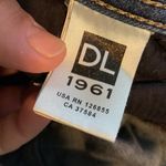 DL1961  jeans coco curvy straight‎ stretch size 28 Photo 6