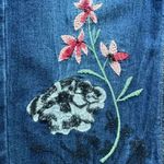 Max jeans  Women's Straight Leg Short Floral Cropped  Embroidered Fringe SZ 10 Photo 7