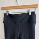 Year of Ours V Waist Ribbed Biker Shorts Black Photo 2