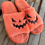 Women’s Spooky Pumpkin Face Slippers Photo 3