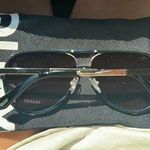 Quay Australia Sunglasses Photo 1