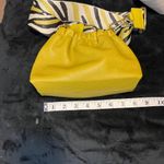 Vera Pelle Mustard‎ Yellow Leather Handbag with Striped Strap and Gold Hardware Green Photo 2