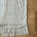 Alo Yoga  Open Back Long Sleeve Size Medium/Large Photo 2