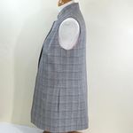 Tahari Sleeveless Blazer Photo 7