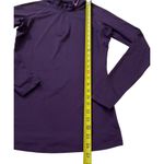 Nike  Purple Athletic Top w/ Thumb Hole Women Size Small | 31-22 Photo 4