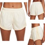 Nike Women’s Shorts Yellow White Tempo Gingham Plaid Lined Dri Fit Size Small Photo 1