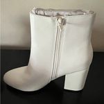 Madden Girl White Chunk Heel Round Toe Pointed Boots Size 7.5 Photo 7