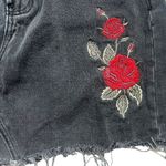 Kendall + Kylie Womens Floral Embroidered Raw Hem Denim Jean Skirt - Sz 26 ( S ) Photo 3
