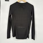 Athleta Long Sleeve Activewear Top With Rouched Sides And Pockets Size Women's M Photo 6