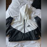 Nike  Black and White wind breaker Photo 2