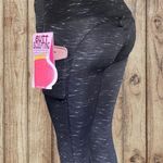 Black and white lines leggings body sculpting with phone pockets Size L Photo 0