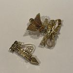 Lot Of 2 Gold Tone Pin Brooch Christmas Holiday Prong Set Rhinestone Photo 7