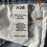 Celebrity Pink  SZ 7/28 Jean Shorts Distressed Frayed Hi-Rise Zip-Fly Medium Wash Photo 7