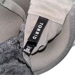 Torrid Lace Gray Bra Size 38DDD Photo 2