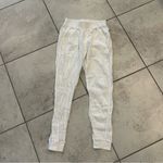 Faherty White Jogger Pants SMALL Photo 1