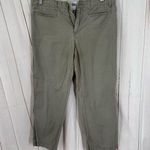 Gap Women’s 8 Green Chino Pants Photo 0