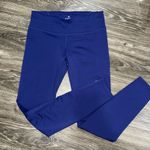 Athleta  Sonar Purple Capri Legging Pant Crop Tight 341479 Reflective Photo 0