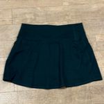 Vuori  VOLLEY SKIRT Green Size Medium Photo 4