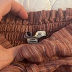 American Eagle π¦
Mauve and cream stripe, pants Photo 1