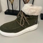 ROMIKA Green Fur Photo 0