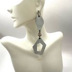 Chandra Champagne silver tone geometric statement earrings Photo 2