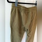 Roolee  Women’s Green‎ Cozy Joggers Sweatpants Size Medium Photo 10