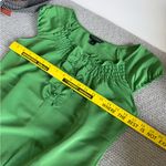 Banana Republic Factory Emerald Kelly Green Ruffle Front Blouse Top Size XS Photo 7