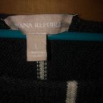 Banana Republic Sweater! Dark gray pin striped sweater size Large! Photo 5