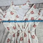 MaRu Flowy Floral Cold Shoulder Short Sleeve V Photo 4