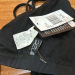 Onzie NWT  chic black yago workout sports bra size M Photo 6