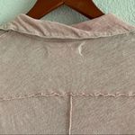 Free People We the Free  The Posh Tee Pink Collar Linen Blend V Neck Top XS Photo 10