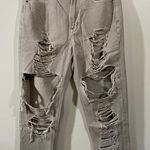 American Eagle AE Ripped Relaxed Mom Jeans in Gray Distressed Knees Size 12 Regular Photo 1