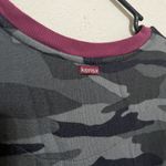 Kensie  Women’s Black Gray Camo Sweatshirt Sz L Soft Fleece Photo 6