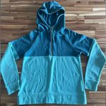 Reebok  Women’s Half Zip Size Medium Photo 0