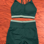Green Athletic Set Size XS Photo 0