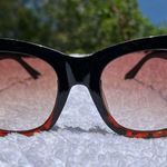 Tortoise Shell Ombré Toned Oversized Sunglasses Brown Photo 2