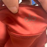 Alo Yoga   Entice Sports Bra in Amber Size Small Photo 4