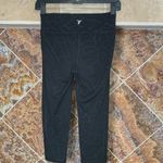 Old Navy Women’s Workout Outfit. Racerback and Cropped Leggings Geometric Small Photo 2